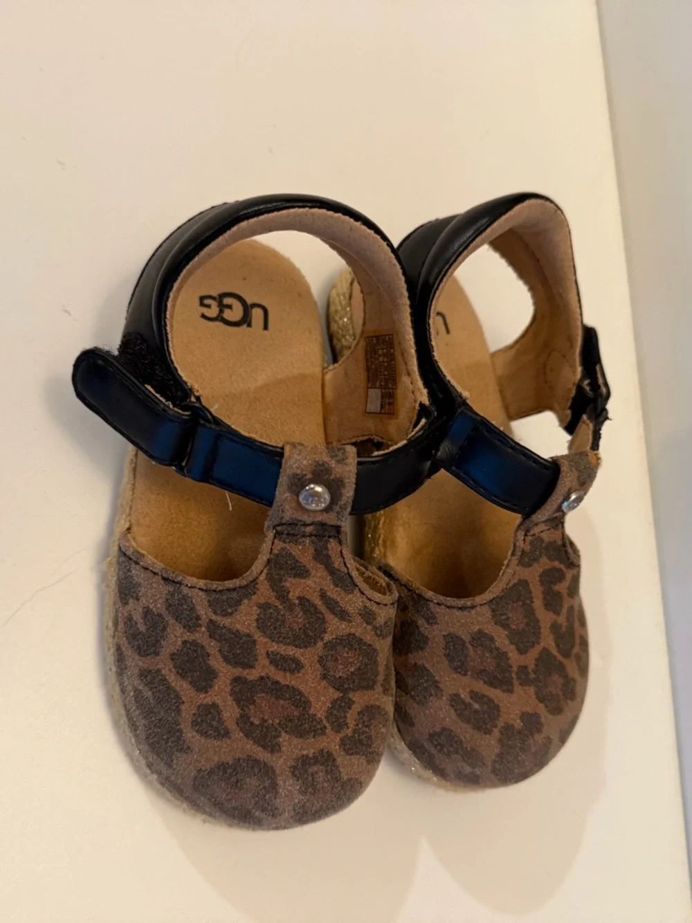 UGG kids leopard